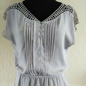 Tea n Rose -grey crochet and pleated blouse szS